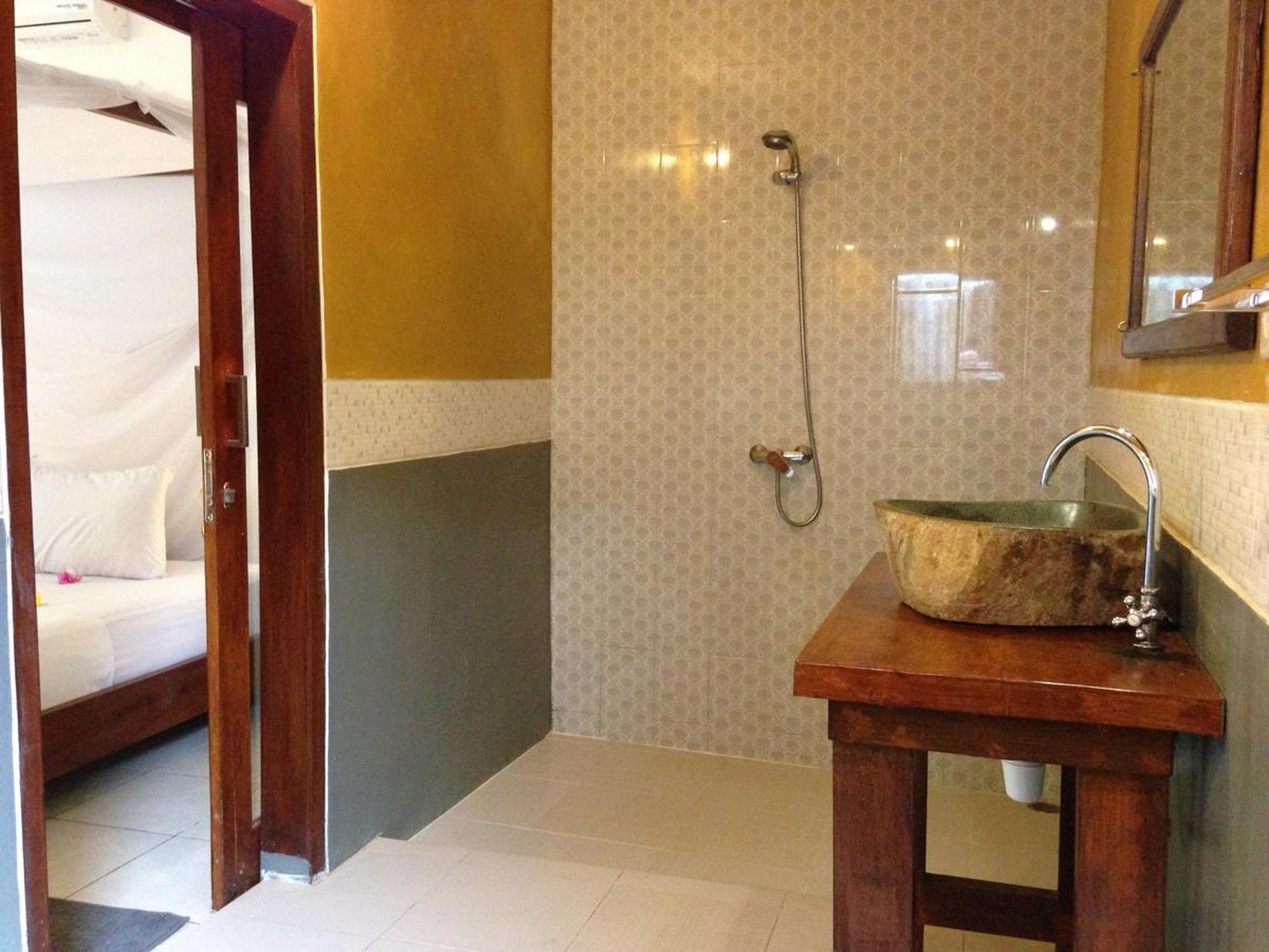 Rumah Cahaya Gili Trawangan Bilik gambar